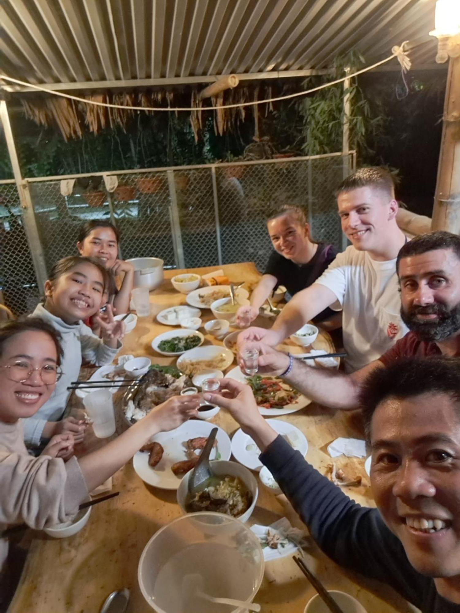 Homestay Field - Bungalow, Ha Giang Loop Tour, Motorbikes Rental Dış mekan fotoğraf